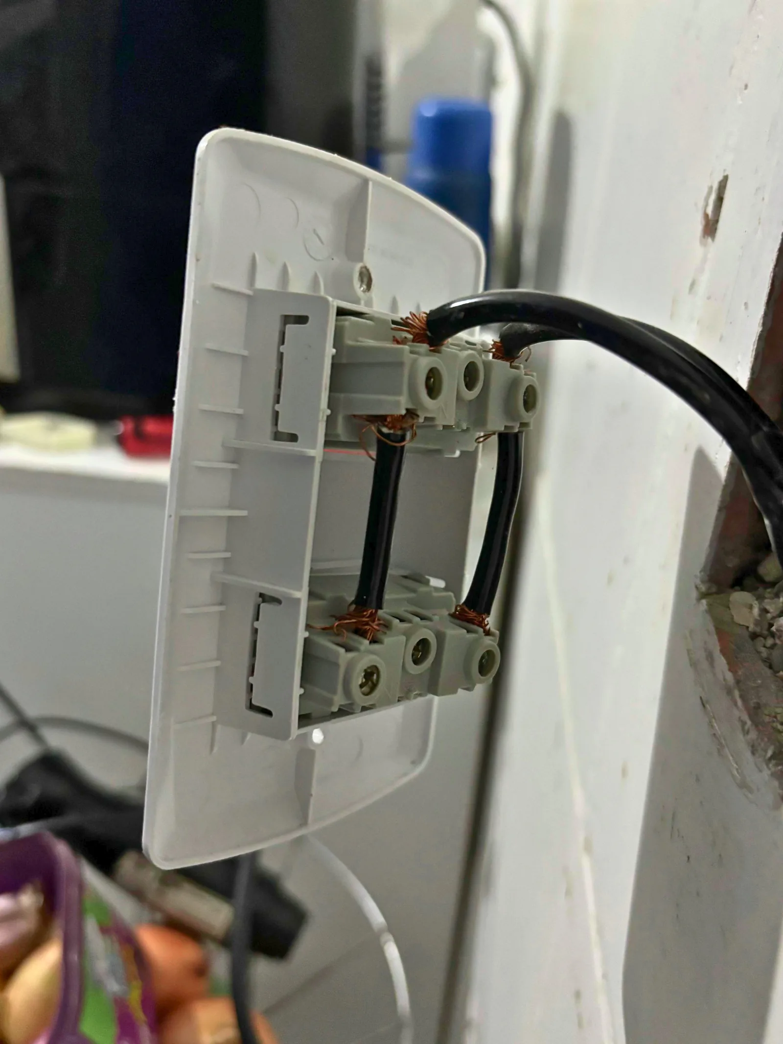 Quadro de distribuição antes da substituição